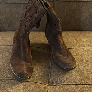 Aerosoles 7 1/2 medium, “gather all” brown wedge boots